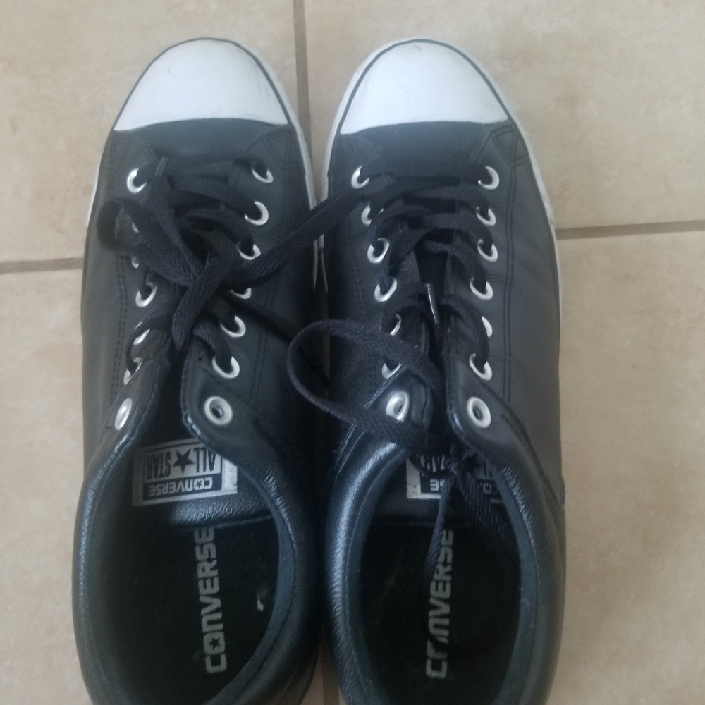 Black converse